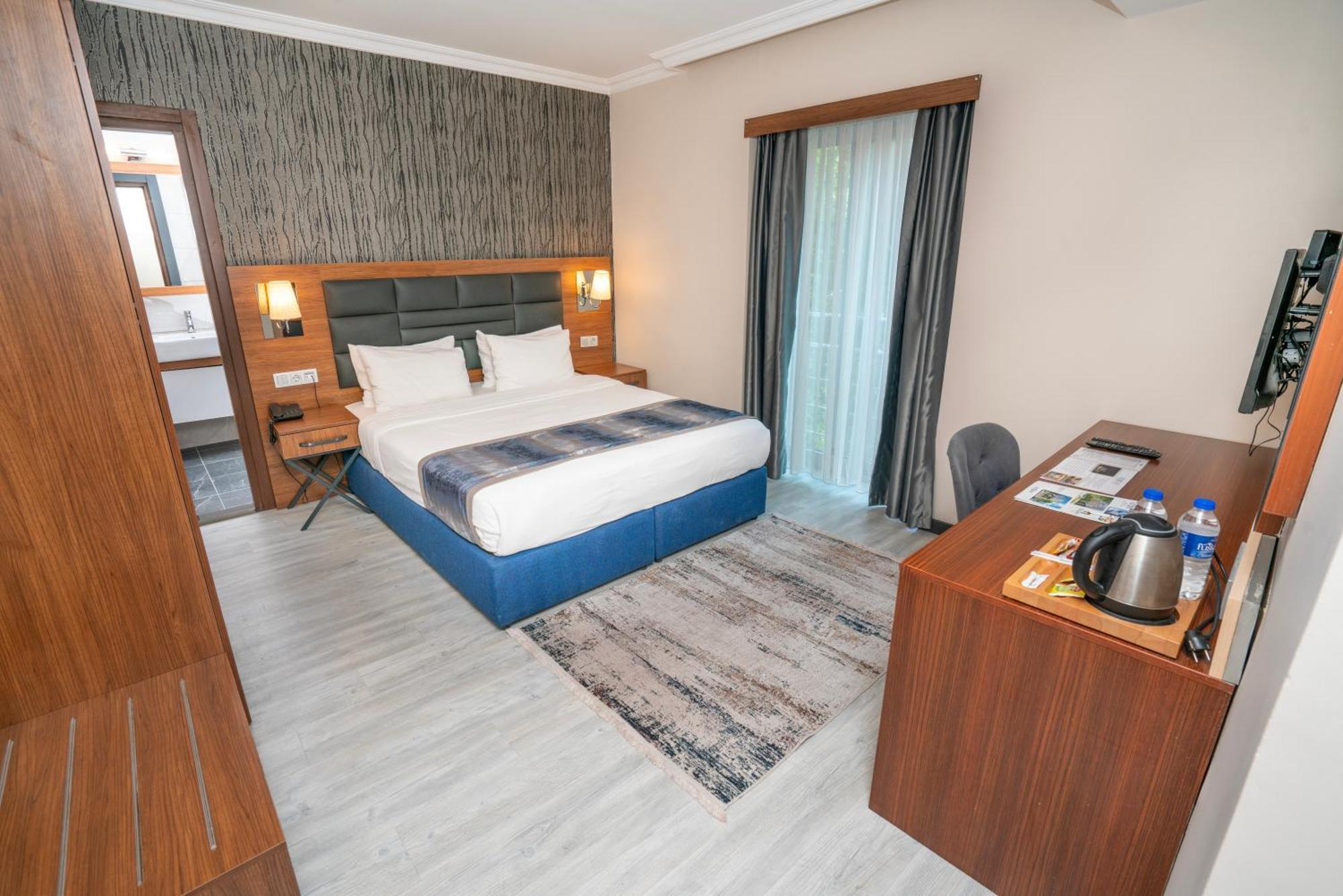 The Bostanci Otel Estambul Exterior foto